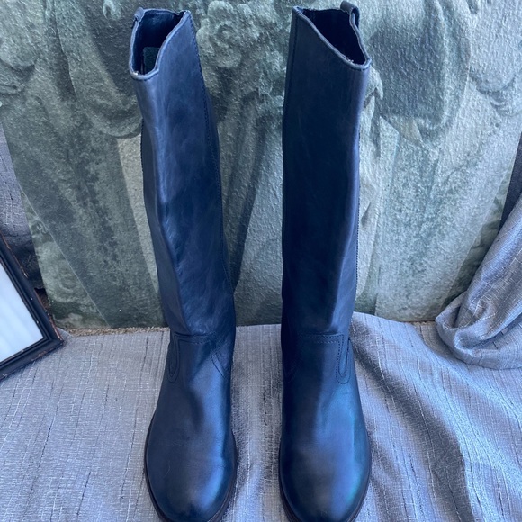 Black Genuine Soft Leather Knee High Boots Sz. 8 - Picture 2 of 16